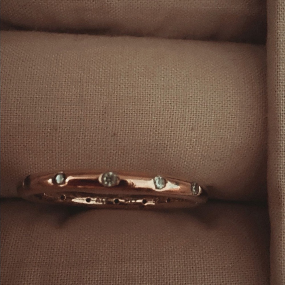 Pandora Rose tone Ring